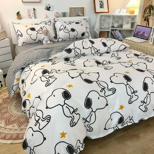 Cartoon Snoopy 4-Piece Bedding Set