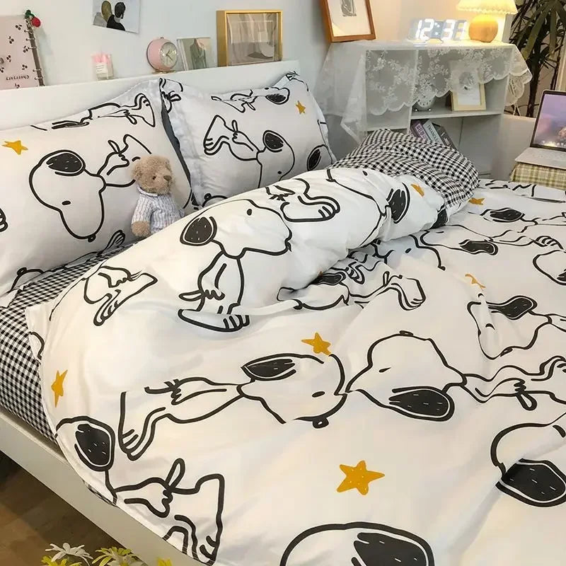 Cartoon Snoopy 4-Piece Bedding Set